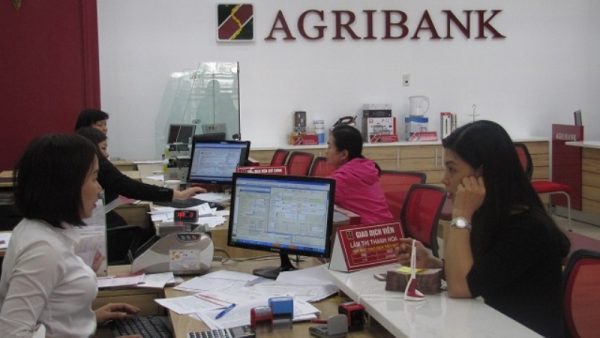 Khi không liên hệ được với hotline Agribank