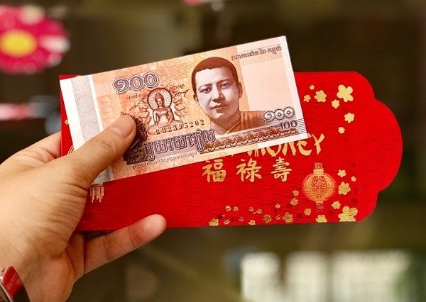 Tiền Campuchia in hình Phật 100 Riel mang ý nghĩa may mắn