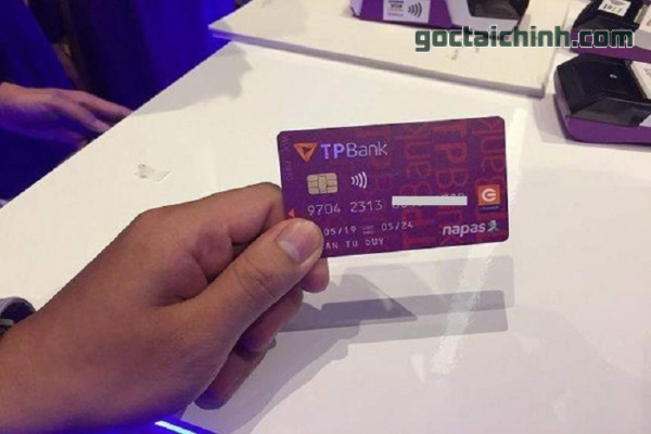 Phí thẻ TPBank
